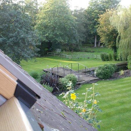 Riverside Lodge Pied A Terre Fordingbridge Exterior foto